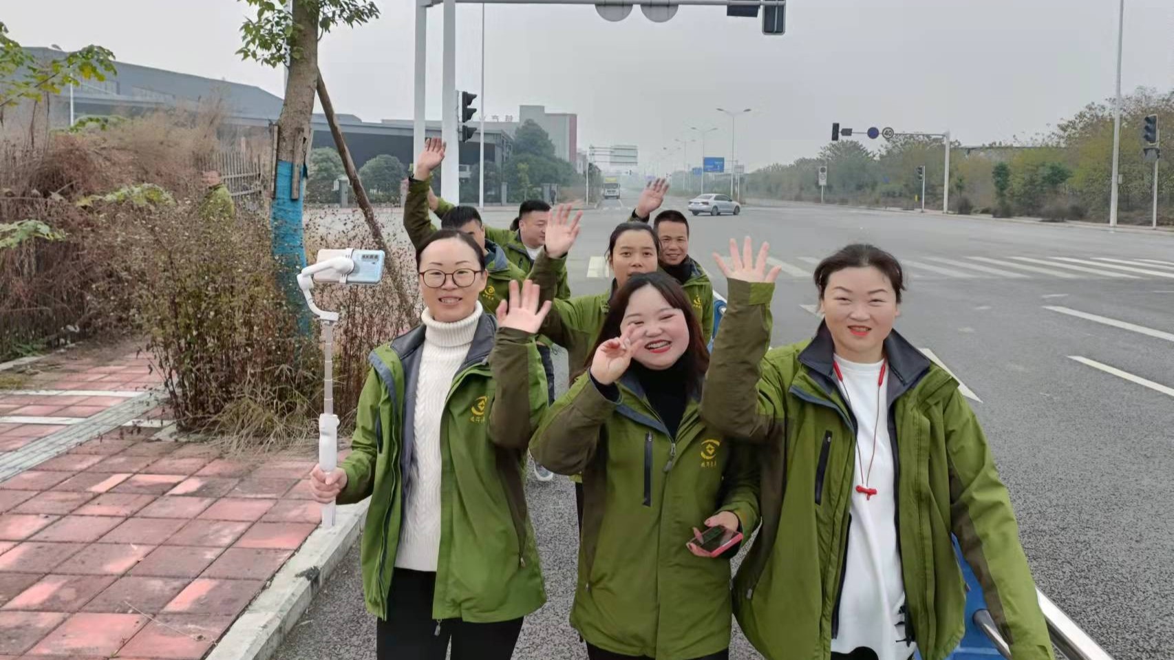 徒步30公裏有幾個人嚐試過？91香蕉视频免费包裝的銷售團隊一個也不落下