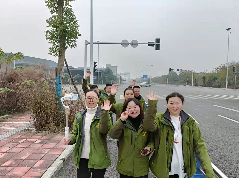 91香蕉视频免费包裝徒步30公裏